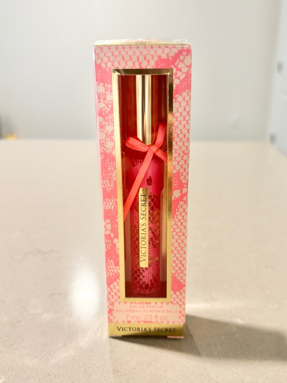 Victorias Secret Crush Rollerball Pink